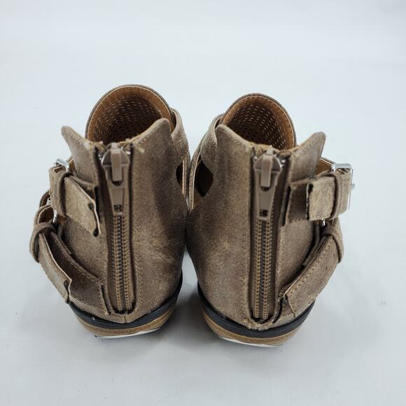 Qupid Distressed Perforated Tan Brown Heeled Open Boot Booties Vegan Women's 7 - Picture 6 of 8